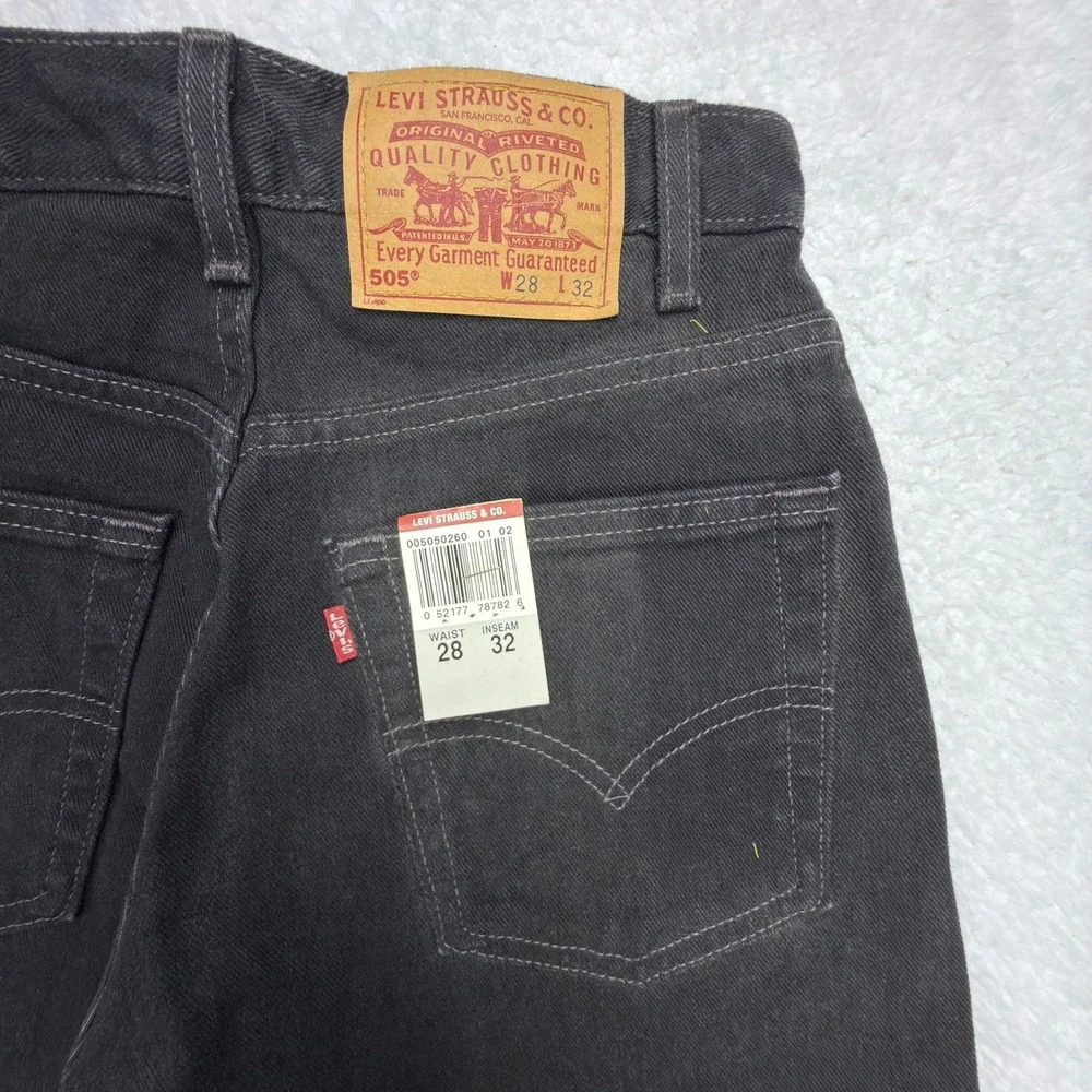 Levis 505 Regular Fit Straight Leg Jeans Mens 28x32 Black NWT NOS Vintage